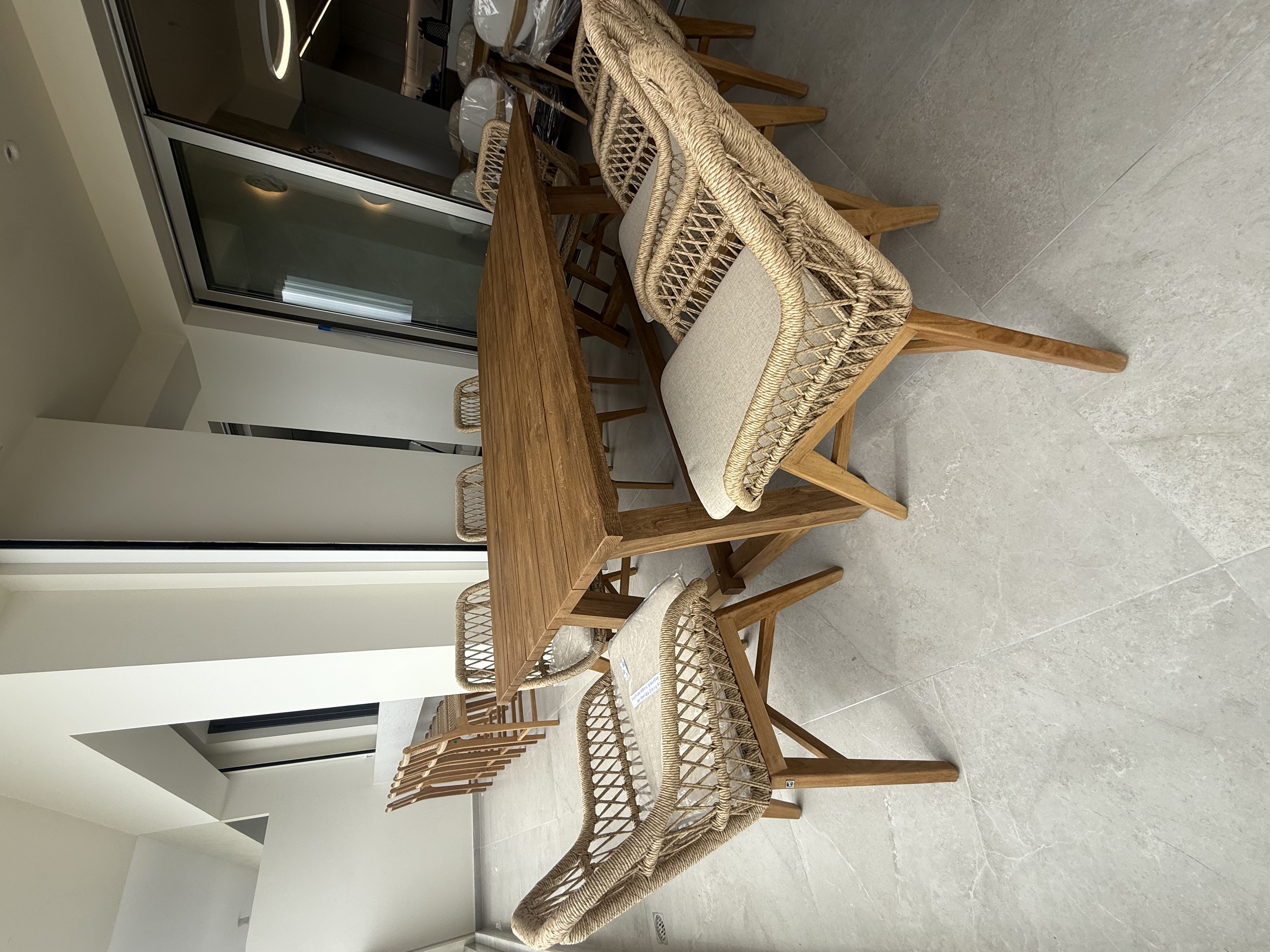 Luxury Apartment Finikoudes Larnaca