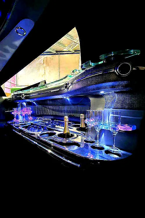 limo_bar_super_hr_same_size